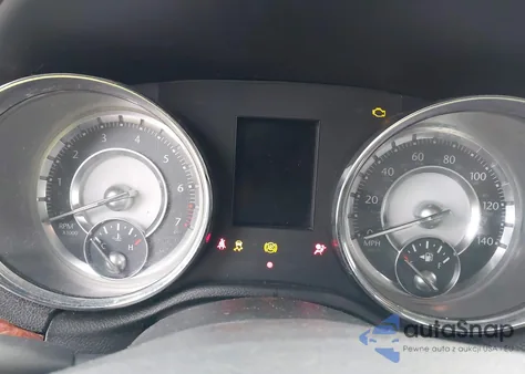 2012 Chrysler 300 Limited из США, поврежденный, VIN 2C3CCACG2CH223812